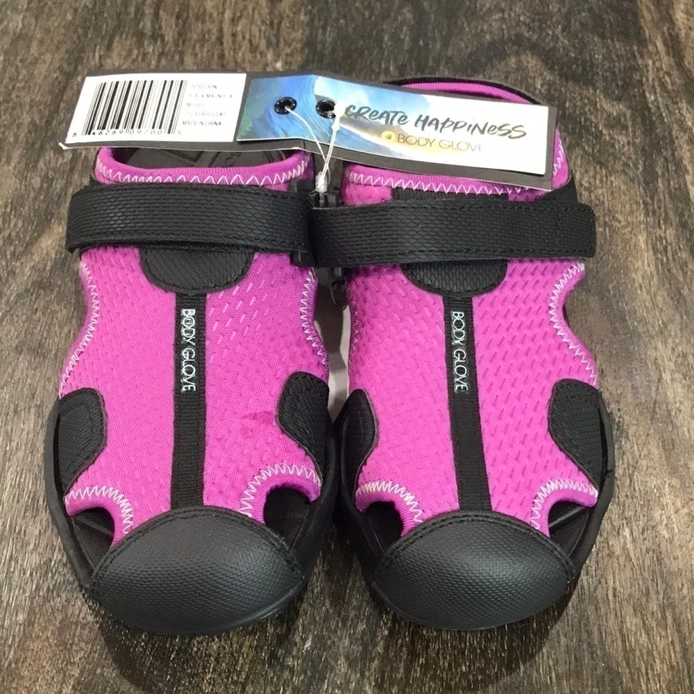 NWT Body Glove Velcro Girls Sandal, 2, Purple & Black